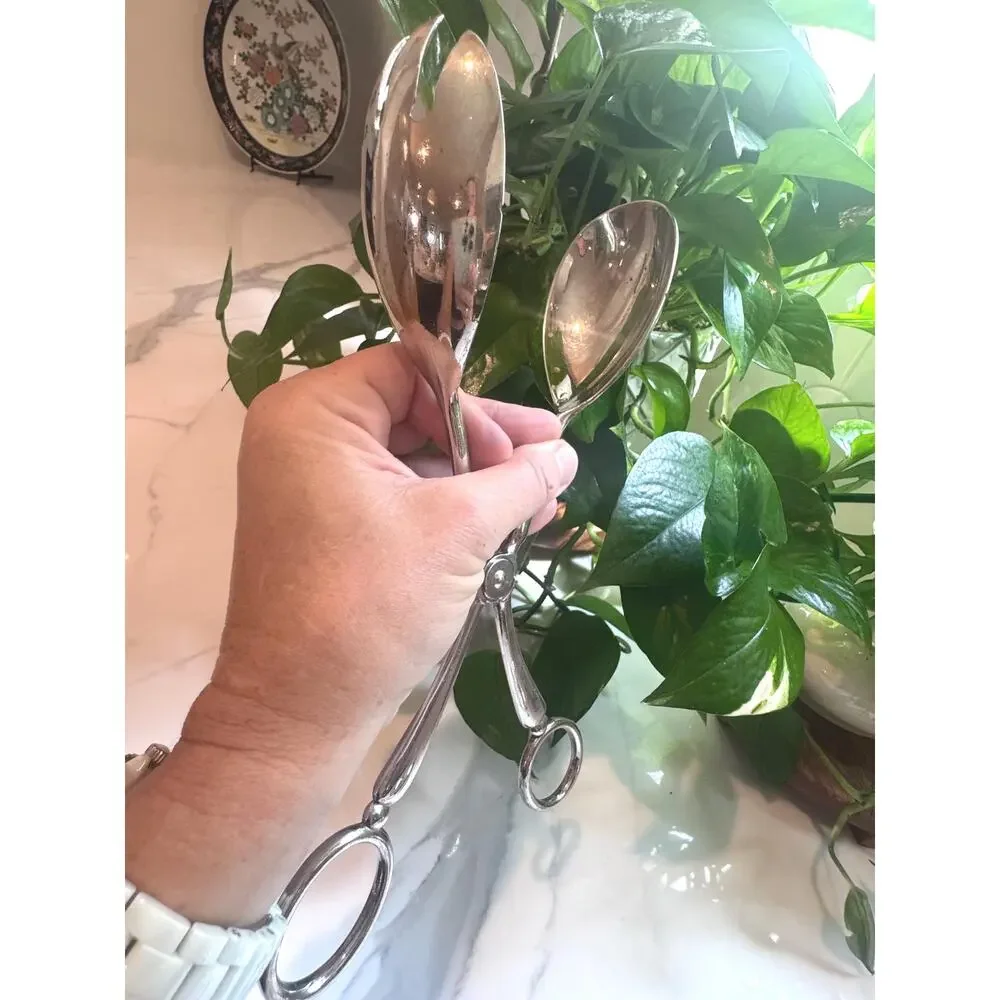 Vintage Wm A. Rogers Silver Plated Catering Scissor Tongs